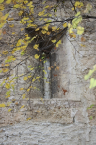 Fig. 6. Ventana en aspillera.
