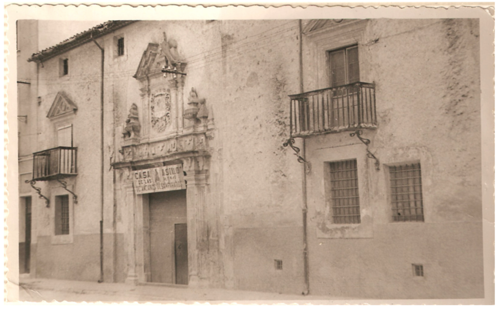 (Fig.1). Palacio de la condesa de Antillón en su ubicación original. Imagen cedida por Archivo Municipal de Almansa.